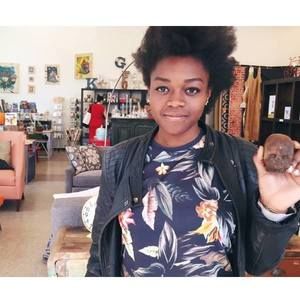 Meet your Posher, Danase