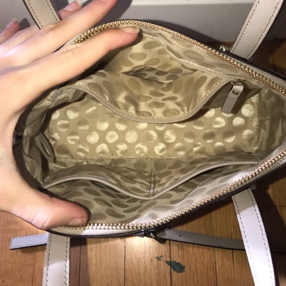 Kate Spade Bag - Picture 3 of 3