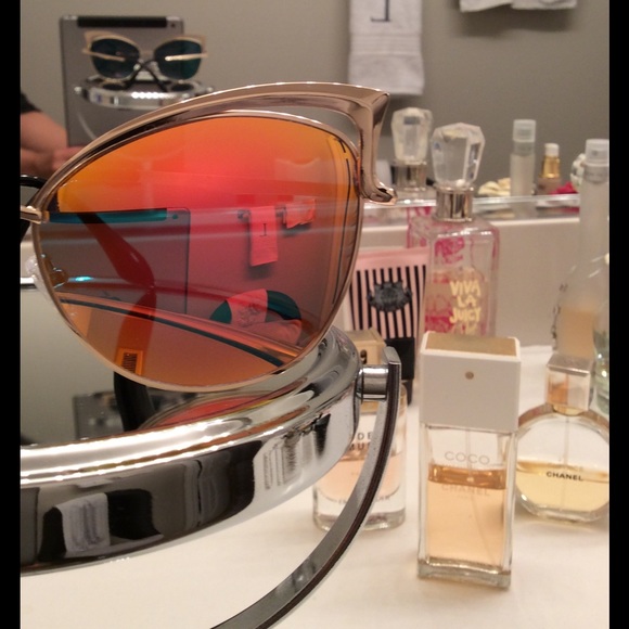 Glamorous Gold Cat Eye Sunglasses - Picture 3 of 4