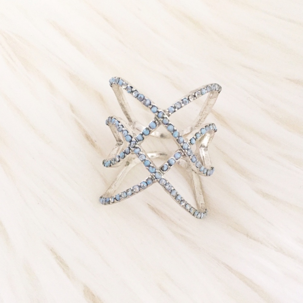 Express baby blue intricate ring - Picture 2 of 2