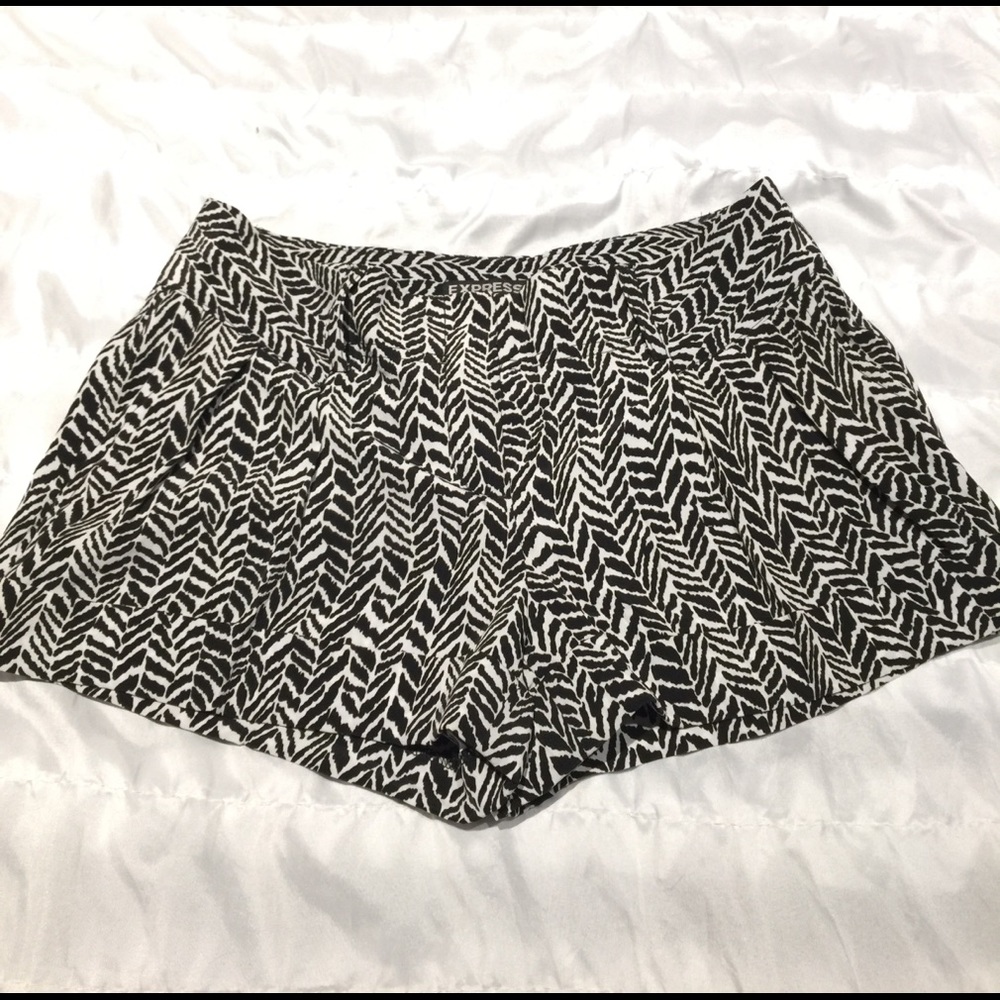 Express shorts