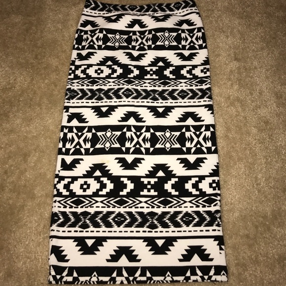 Express Dresses & Skirts - Black and white Aztec style below the knee skirt