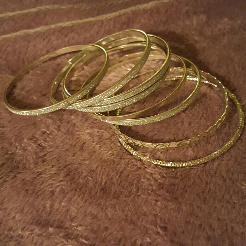 8 silver bangles!