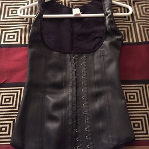 Vest waist trainer size S