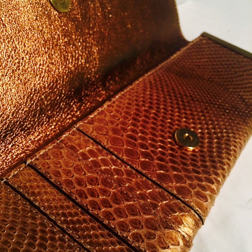 Authentic Gucci clutch - Picture 5 of 5