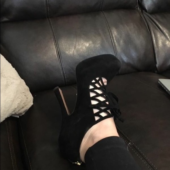 Like new suede Prada shoes - Picture 5 of 5