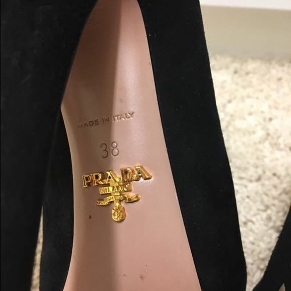 Like new suede Prada shoes - Picture 4 of 5