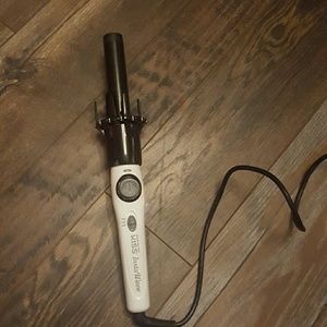 Kiss Instawave Hair Curler
