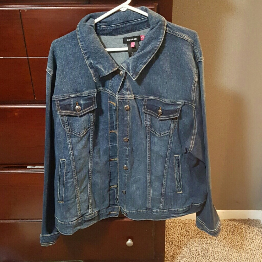 Never worn Torrid jean jacket