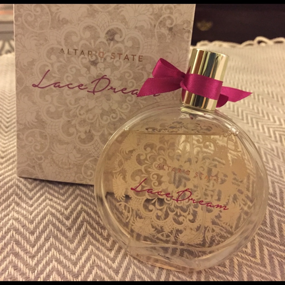 Altar'd State Lace Dream Perfume