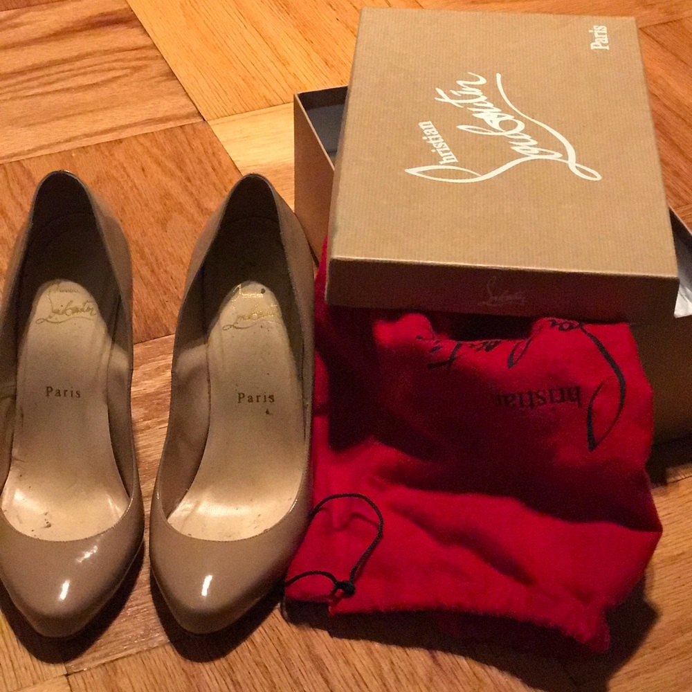 Christian Louboutin Elisa Pumps 39.5 - worn twice!