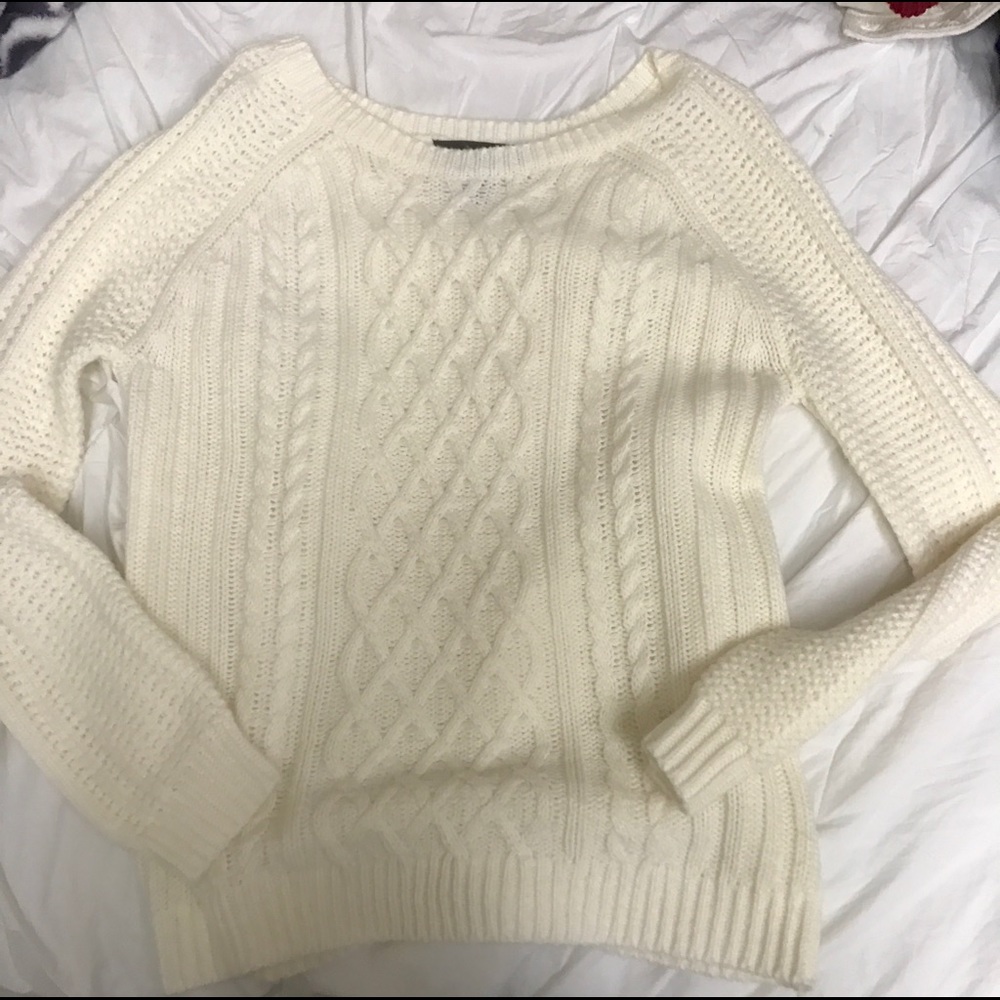 Cable knit sweater