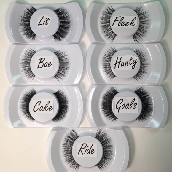 2D Mink Eyelashes in "Bae" - Picture 4 of 4