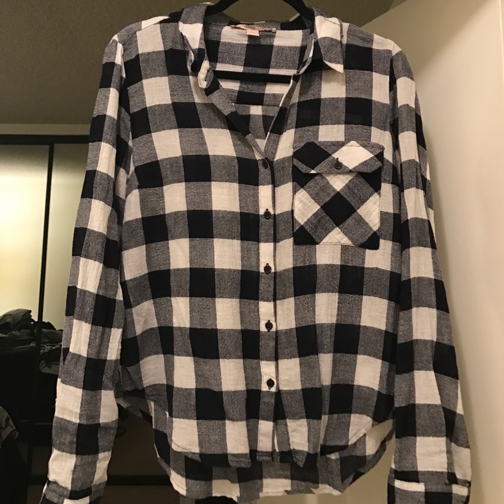 Blue and white checkered flannel