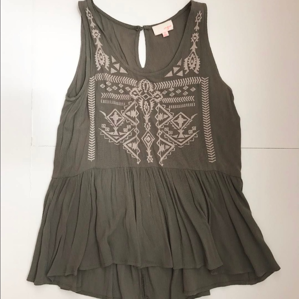 Sleeveless Top