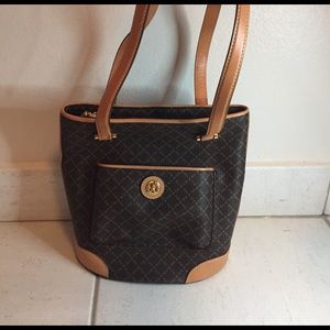 La Tour Eiffel shoulder bag