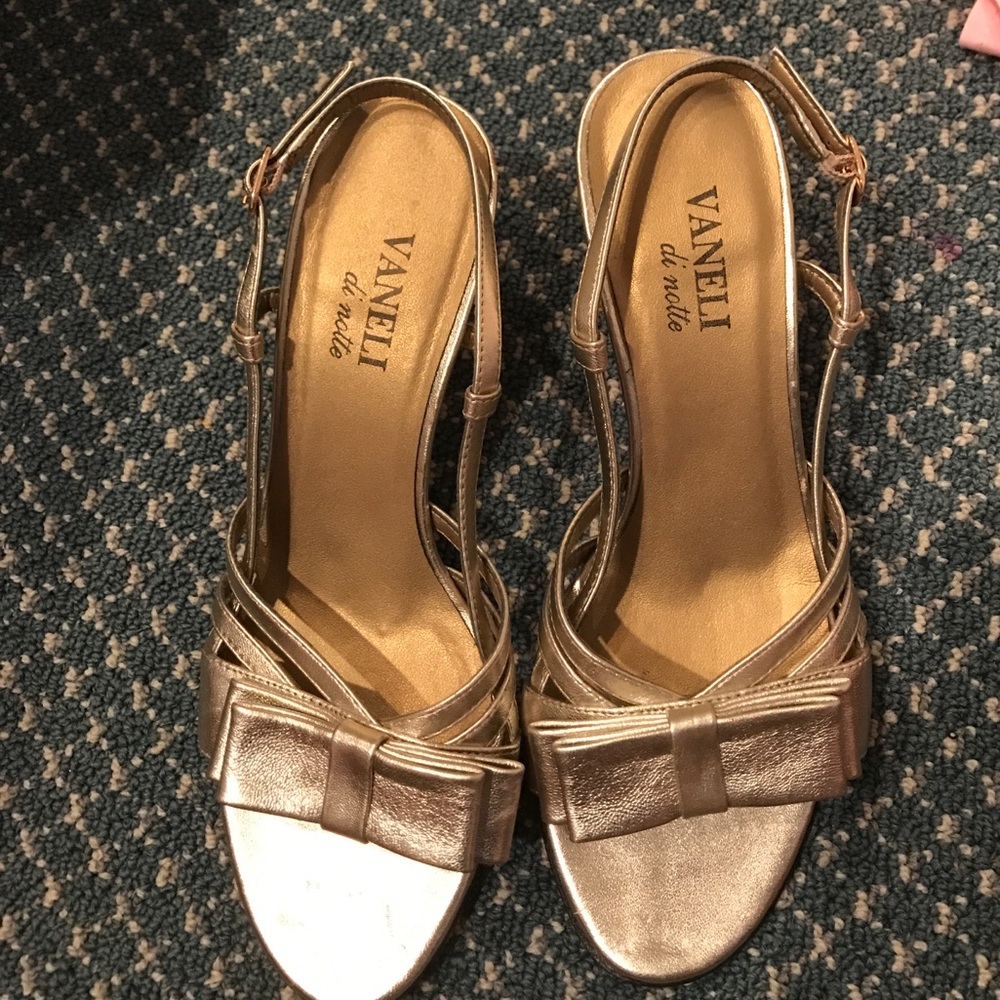 Vaneli de notte sandals with sight heel