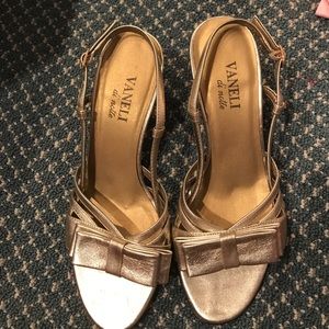 Vaneli de notte sandals with sight heel