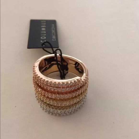 Ring - Picture 3 of 3