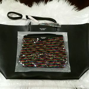 NEW!! Victoria's Secret HOBO Bag With MakeUp Bag!