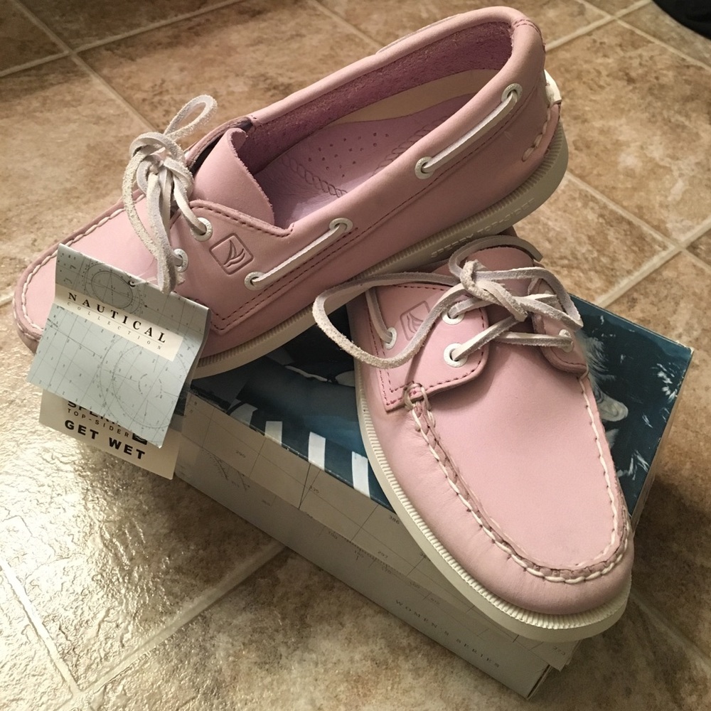 Brand new with box purple Sperry Top-Sider