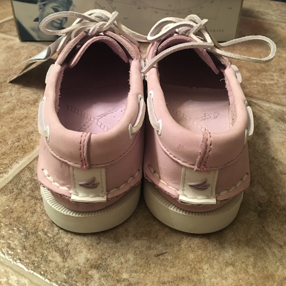 Brand new with box purple Sperry Top-Sider - Picture 3 of 7