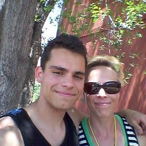 Meet your Posher, Bryant