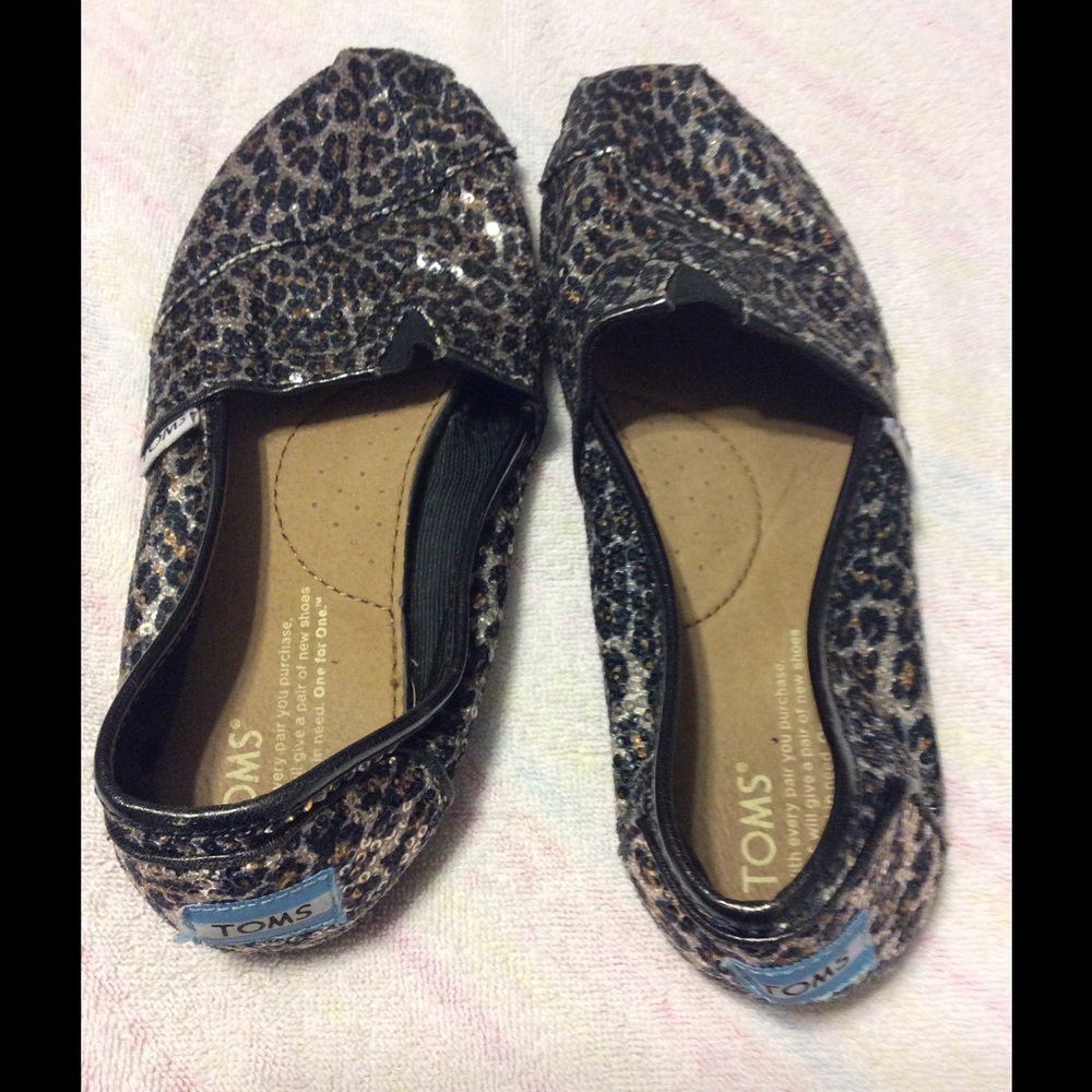Toms shoes