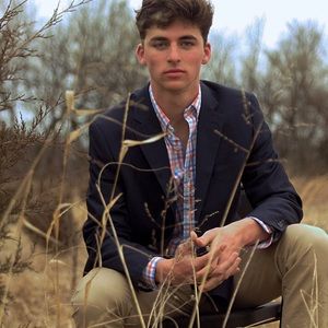 Meet your Posher, Cameron