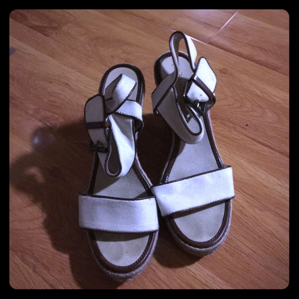 Wedge sandals