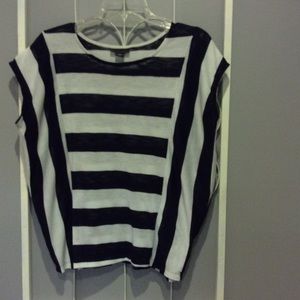 Black and white top