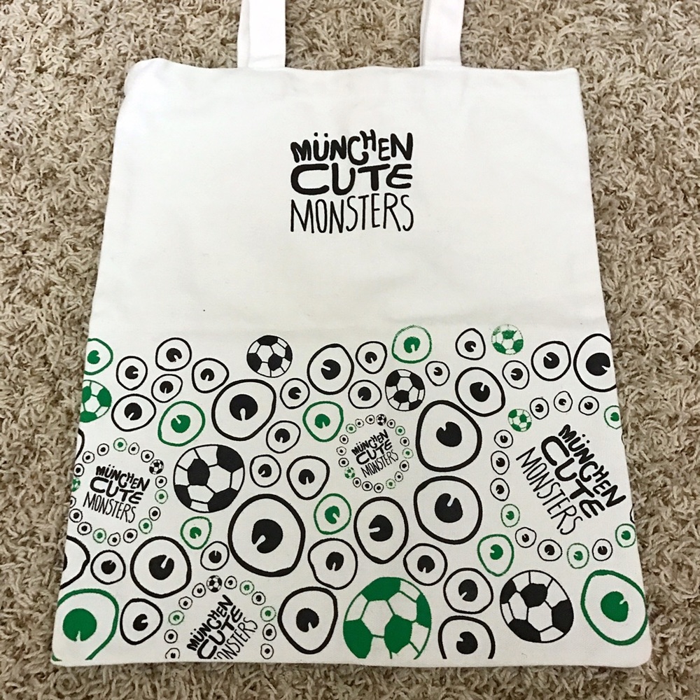 24h FINAL SALE! MCM limited ed signature shopper