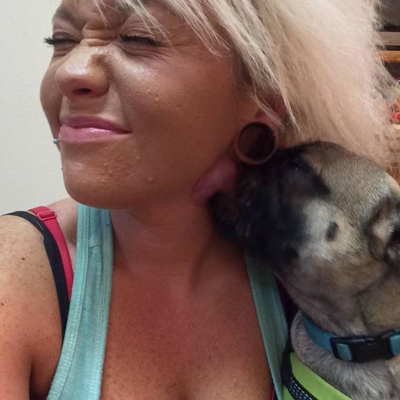 Meet your Posher, Amber - Picture 1 of 1