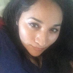 Meet your Posher, Noemi