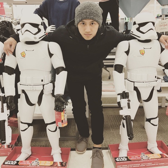 Meet your Posher, Yer - Picture 1 of 1