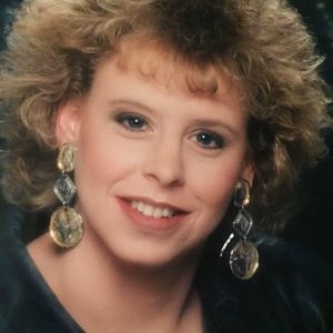 Meet your Posher, Debra