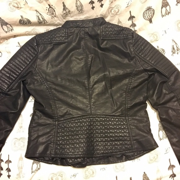 NWOT Black Vegan Leather Moto Jacket - Picture 2 of 3