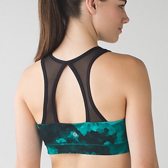 NWT Lululemon Meshed Up Tank - Picture 6 of 6