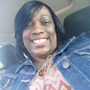 Meet your Posher, Gloria