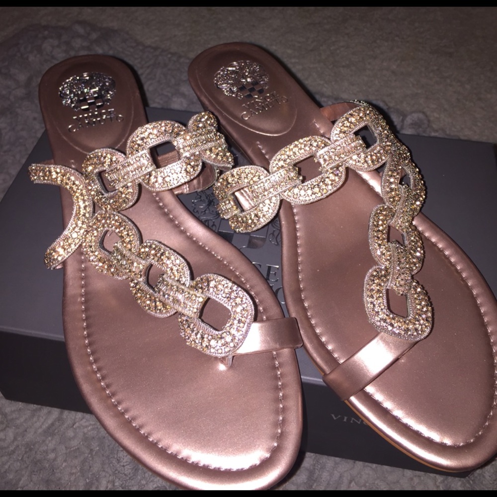 Cute Vince Camuto sandals - NEVER BEEN WORN