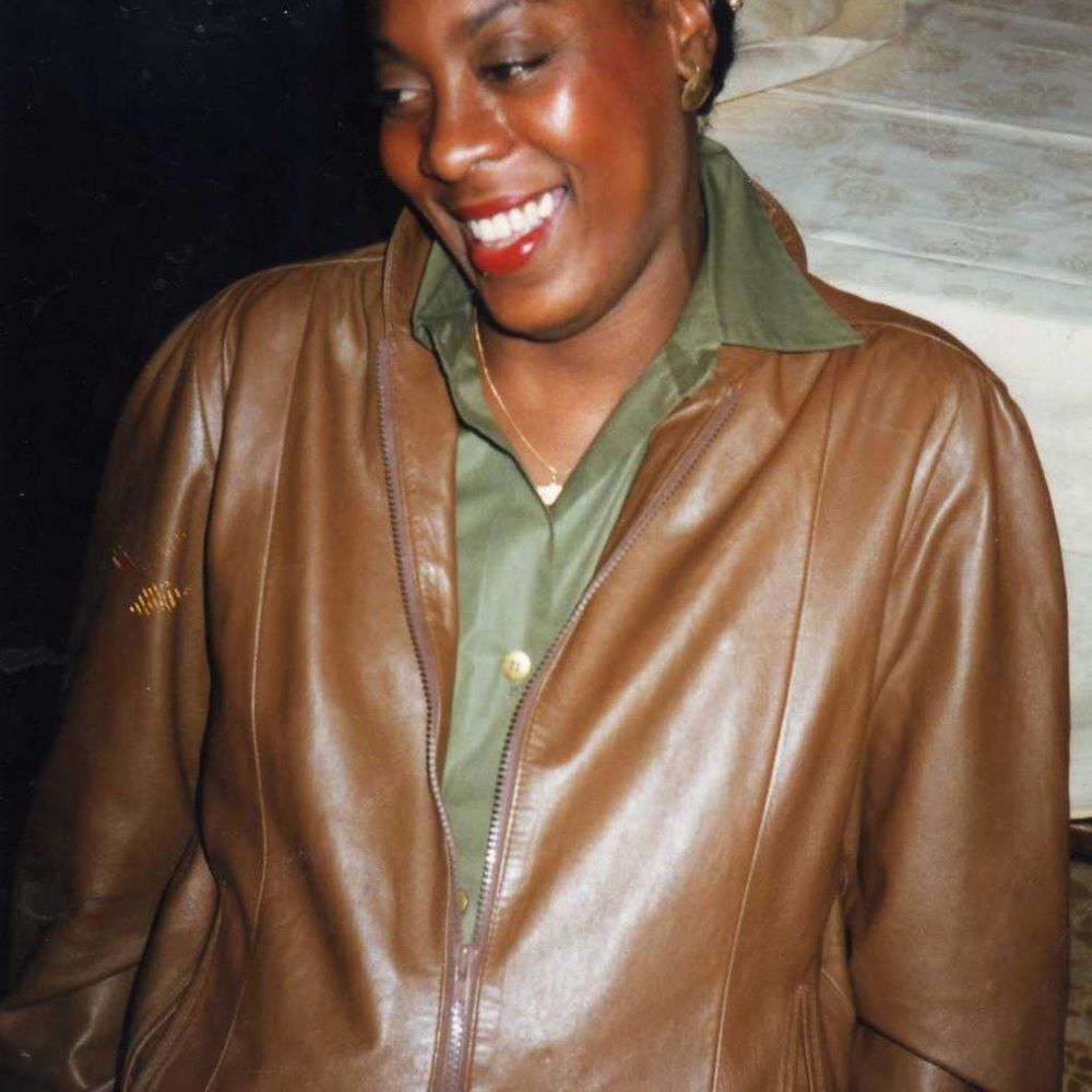 Meet your Posher, Frances