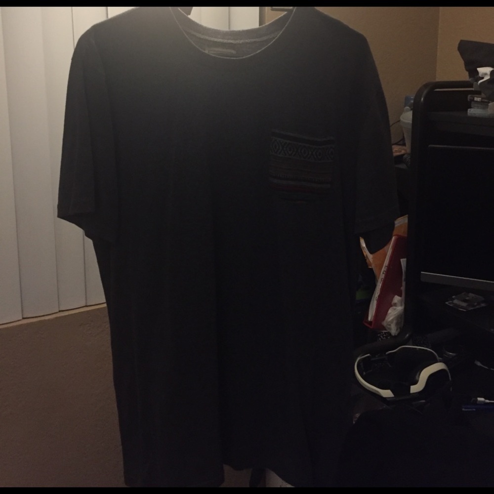 Pocket tee