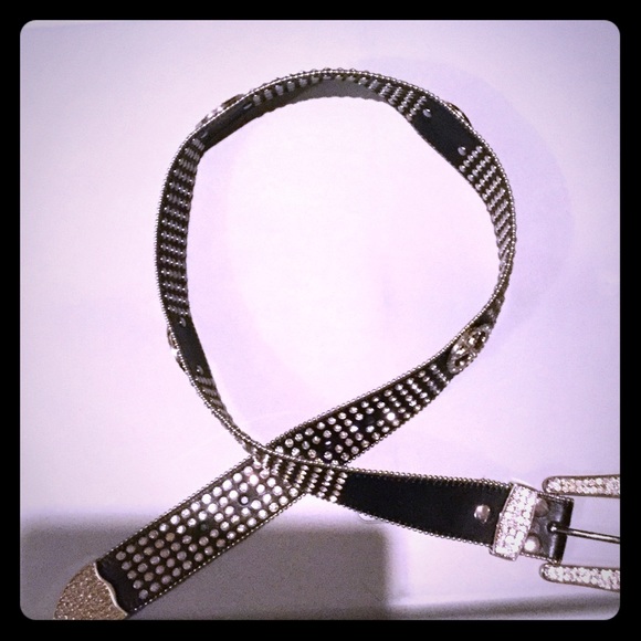 Barely Used : AUTHENTIC SWAROVSKI CRYSTAL BELT - Picture 2 of 4