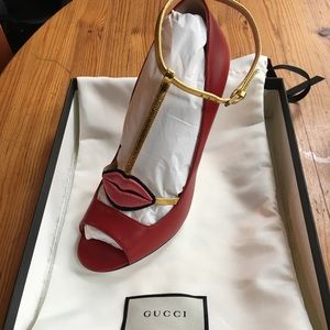 Gold limited ankle strapped Gucci shoes
