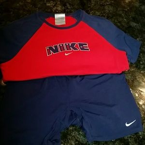Nike t-shirt /Nike spandex shorts bundle