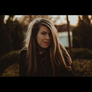 Meet your Posher, Jenna