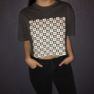 (FINAL PRICE) Cropped Adidas Logo T-Shirt