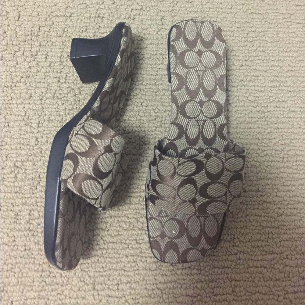 Coach sandals slippers brown