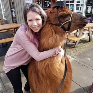 Meet your Posher, Janelle