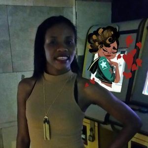 Meet your Posher, Ana d.